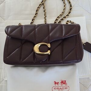Coach Quilted TABBY 20 Leather Shoulder Bag - Burgundy NEW